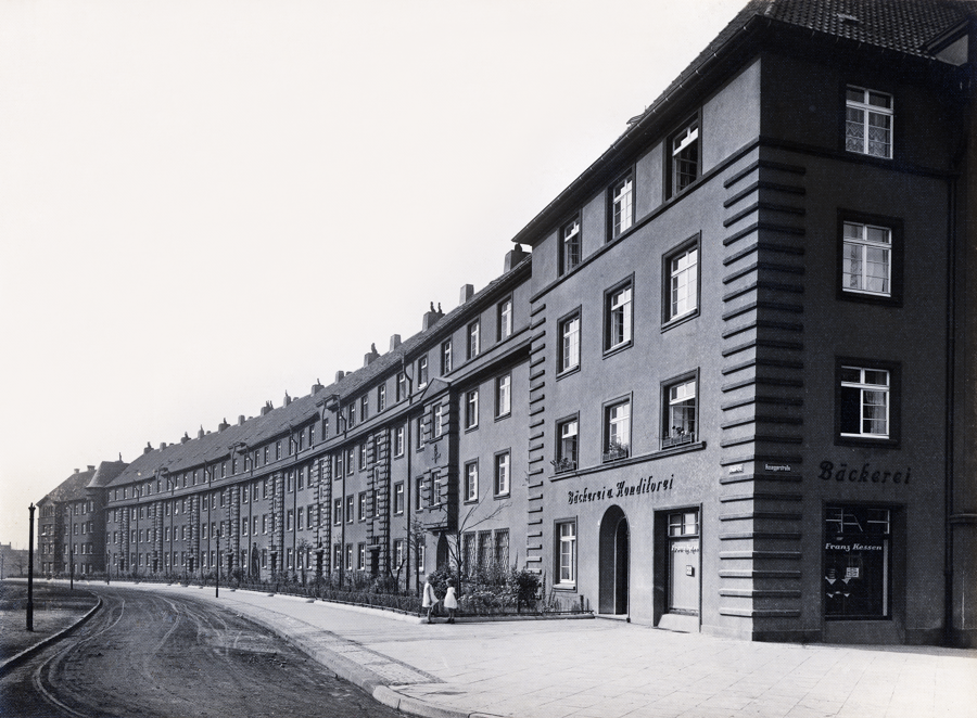 Roseggerstraße Ecke Studtstraße in Richtung Süden betrachtet